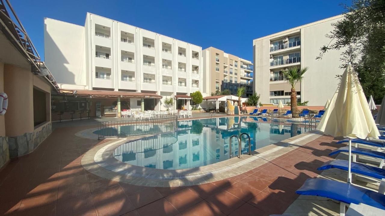 Oya Family Suites Кушадасъ Екстериор снимка