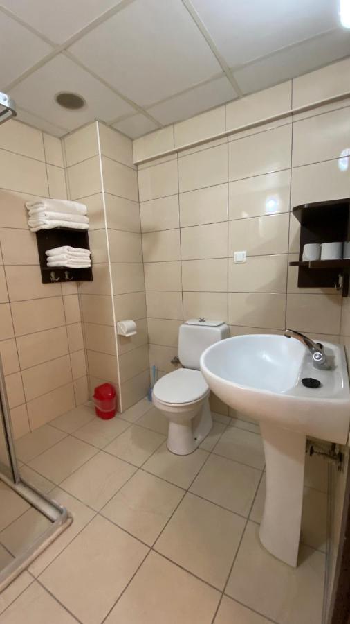 Oya Family Suites Кушадасъ Екстериор снимка