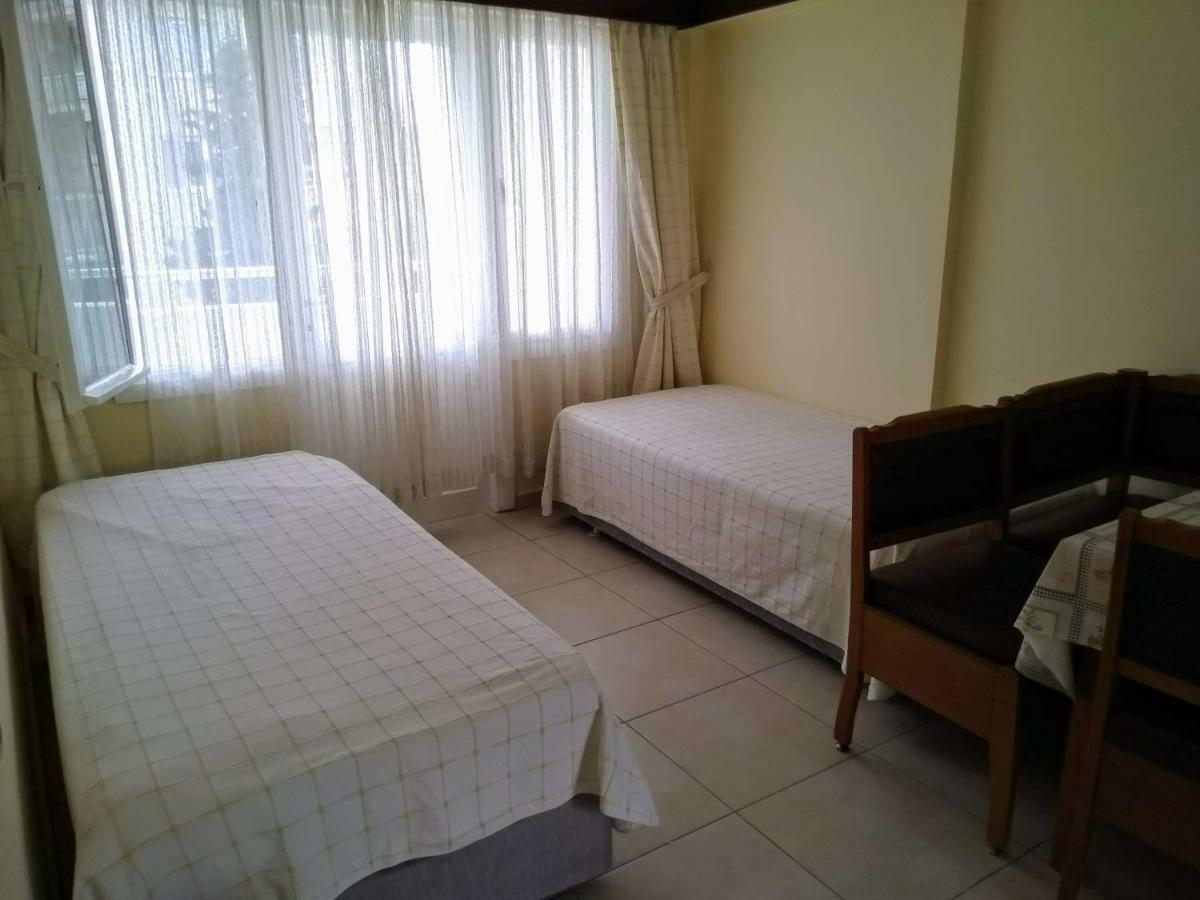 Oya Family Suites Кушадасъ Екстериор снимка